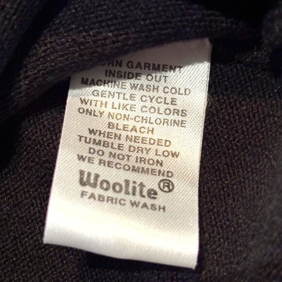 Designers Originals Petite black 2 piece beaded sweater tank w cardigan sz PM - Picture 11 of 16